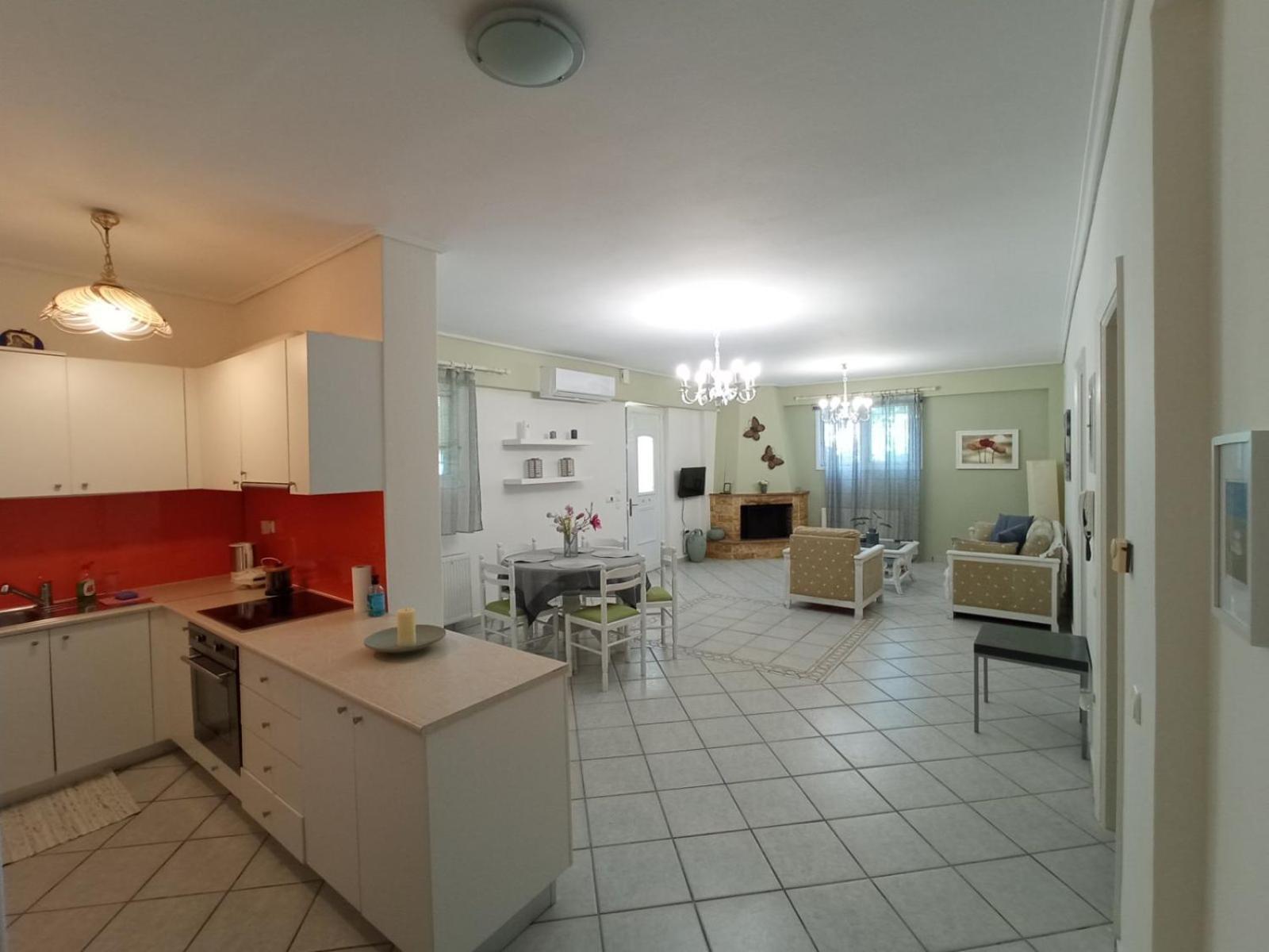 Flat With Garden Near Sea, Port And Airport Daire Artemida  Oda fotoğraf